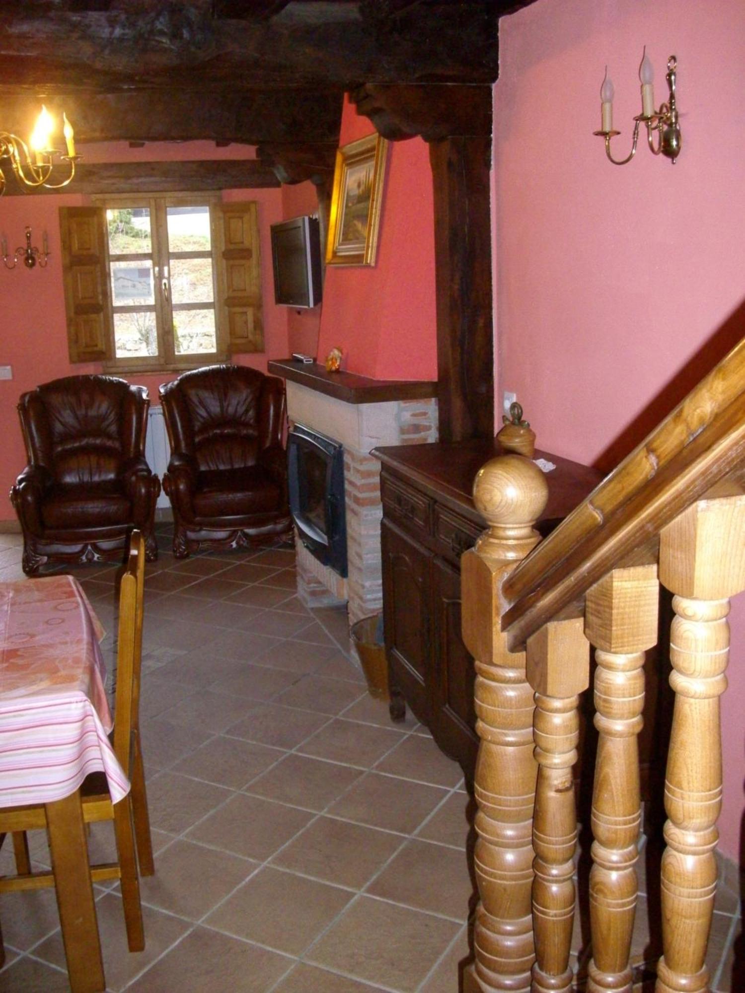 Casa Rural La Torre De Espinama Ngoại thất bức ảnh