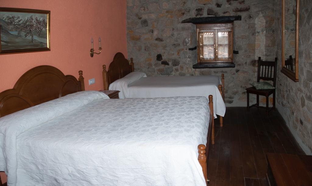 Casa Rural La Torre De Espinama Ngoại thất bức ảnh